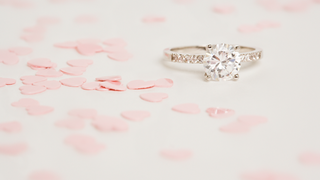 10 Reasons to Propose This Valentine's Day - With a BONUS Inspiration You Can't Miss!