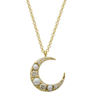 Moon Pearl Necklace.