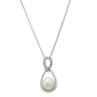 Open Linked Pearl Pendant Necklace.