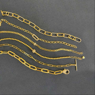 Big Clasp Paperclip Chain Charm Bracelet.